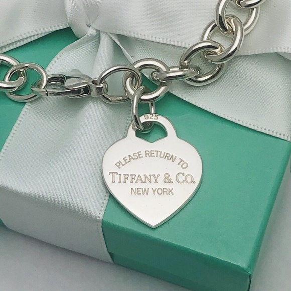 8" Return to Tiffany Heart Tag Charm Bracelet in Sterling Silver